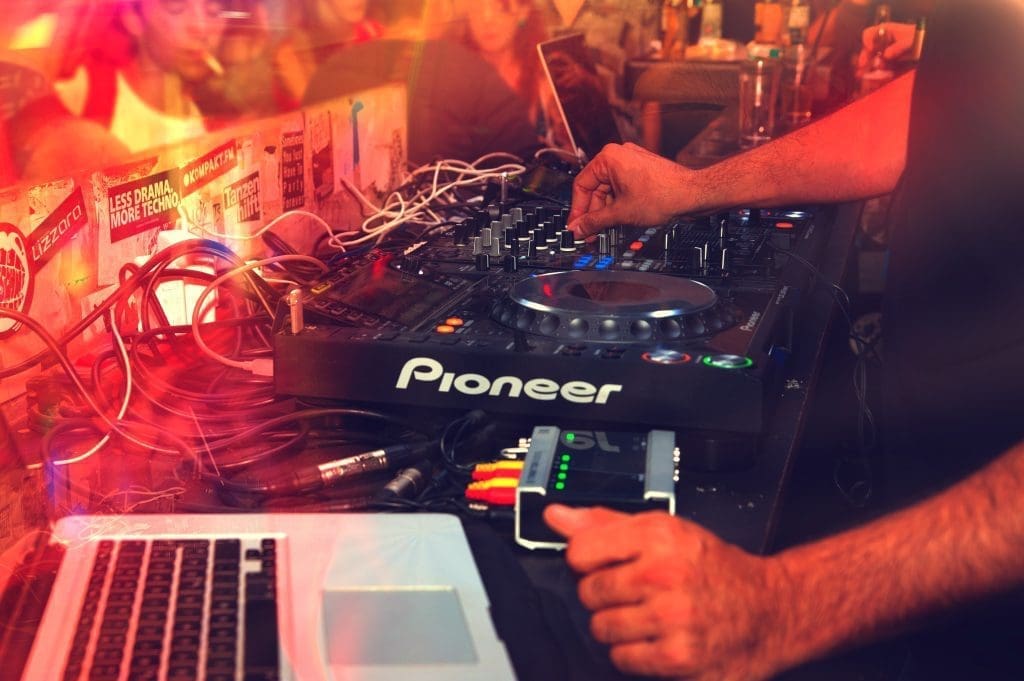 send music to djs, Music Producers